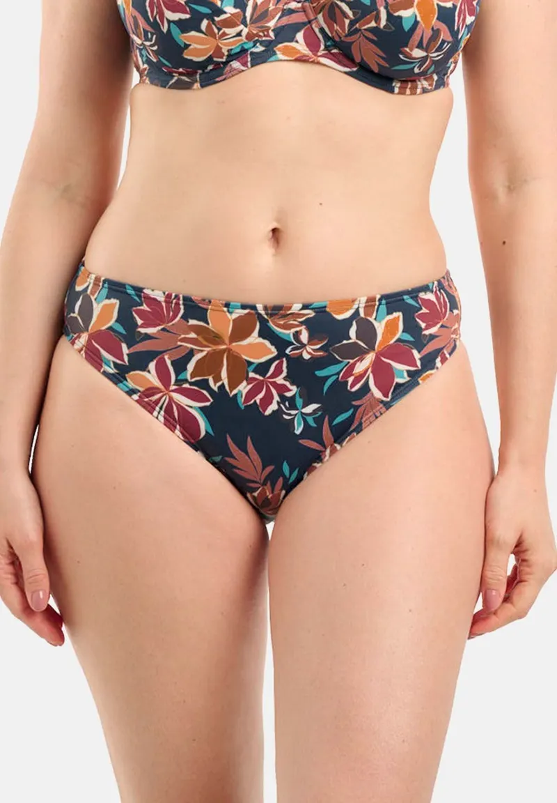 Bikini slip για πλήρη κάλυψη της περιφέρειας.